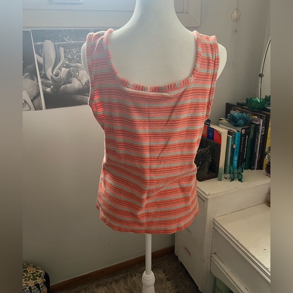 St. John’s Bay Tank Top - Picture 2 of 3